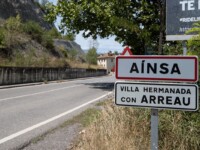 cartel Aínsa
