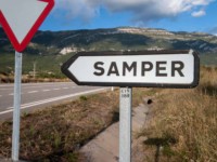 cartel nomenclator del pueblo de Samper